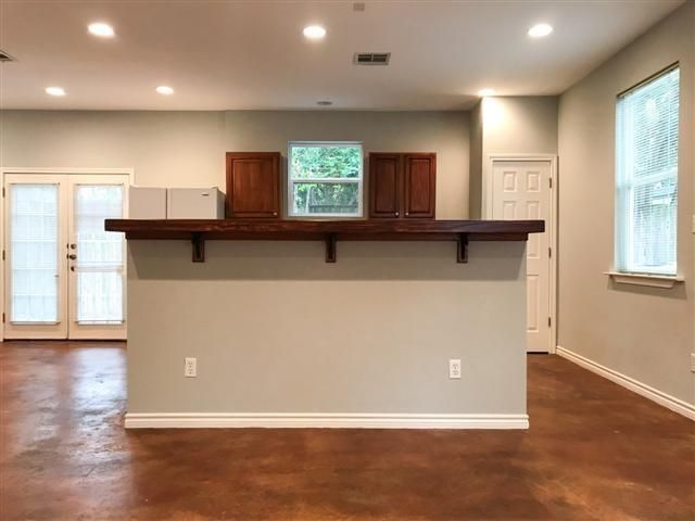 5513 William Holland Ave B, Austin, TX 78756