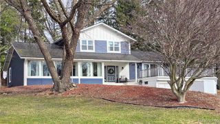 4710 Whitman Circle, Ann Arbor, MI 48103