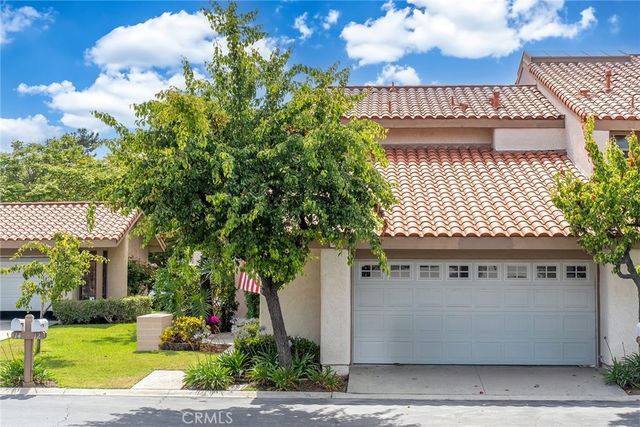 10 Lassen, Irvine, CA 92612