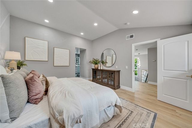 10 Lassen, Irvine, CA 92612