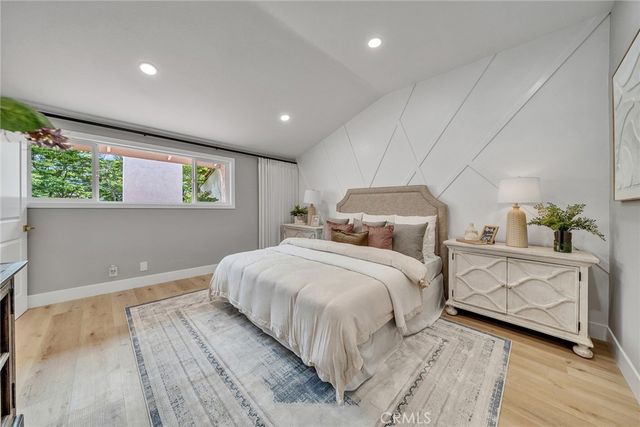 10 Lassen, Irvine, CA 92612