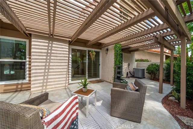 10 Lassen, Irvine, CA 92612