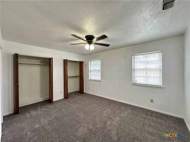 1904 Hill Street, Killeen, TX 76543