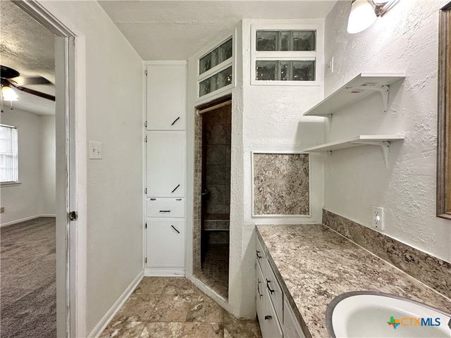 1904 Hill Street, Killeen, TX 76543