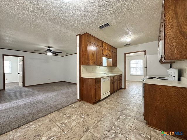 1904 Hill Street, Killeen, TX 76543