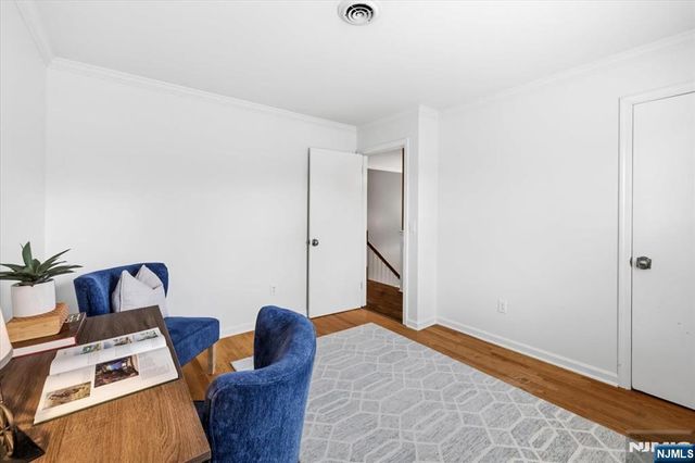 5 Michele Court, Cresskill, NJ 07626