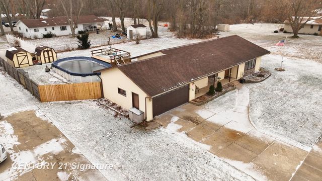 2864 Briarwood Drive, Bridgeport Twp, MI 48601