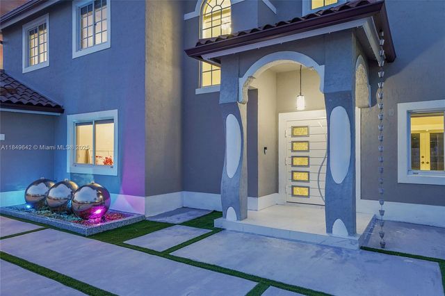 14251 SW 36th St, Miami, FL 33175