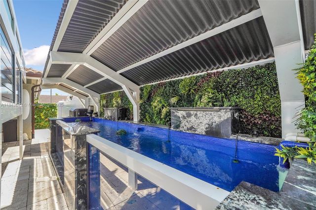 14251 SW 36th St, Miami, FL 33175