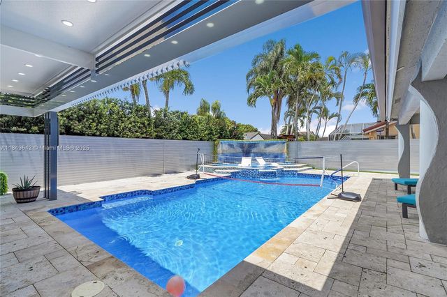 14251 SW 36th St, Miami, FL 33175
