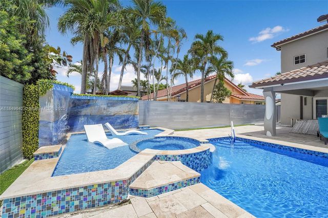 14251 SW 36th St, Miami, FL 33175