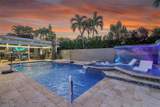 14251 SW 36th St, Miami, FL 33175