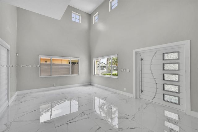 14251 SW 36th St, Miami, FL 33175