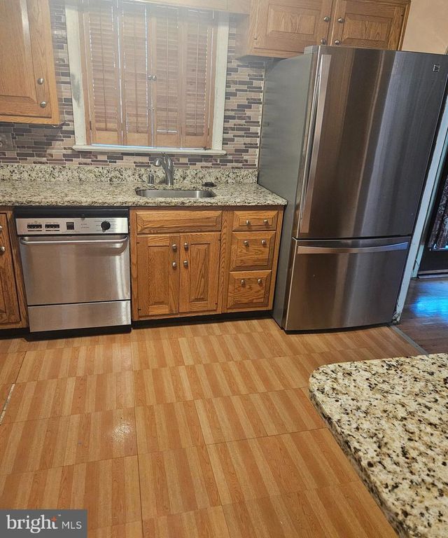 9012 DORIS DR, Fort Washington, MD 20744