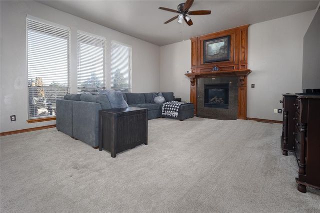 1200 NW 187th Circle, Edmond, OK 73012