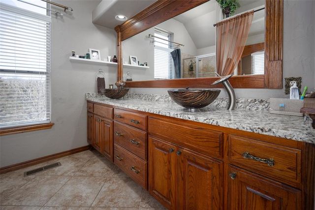 1200 NW 187th Circle, Edmond, OK 73012