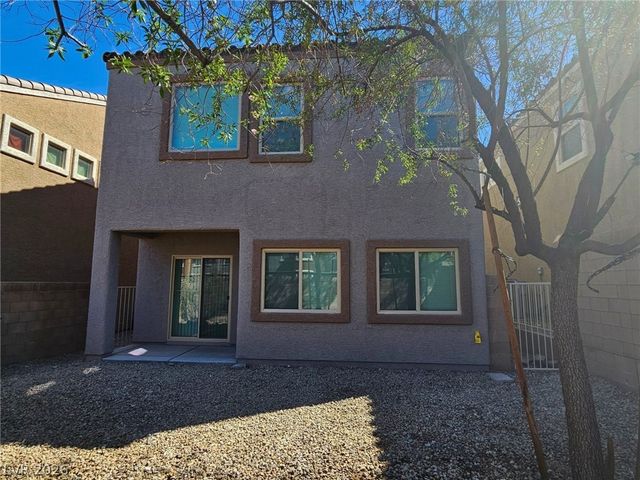 8476 Spirit Vale Avenue, Las Vegas, NV 89117
