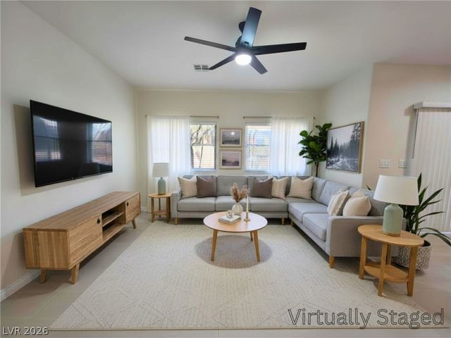 8476 Spirit Vale Avenue, Las Vegas, NV 89117