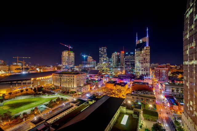 301 Demonbreun St Unit 1305, Nashville, TN 37201