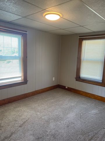 21 Plainfield Ave 2, Shrewsbury, MA 01545