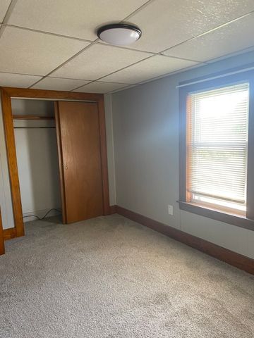 21 Plainfield Ave 2, Shrewsbury, MA 01545