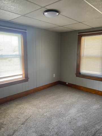 21 Plainfield Ave 2, Shrewsbury, MA 01545