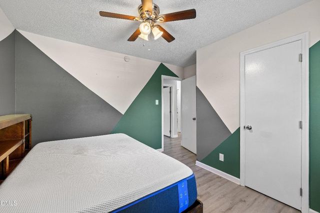 1000 Brookgreen Drive, Cary, NC 27511