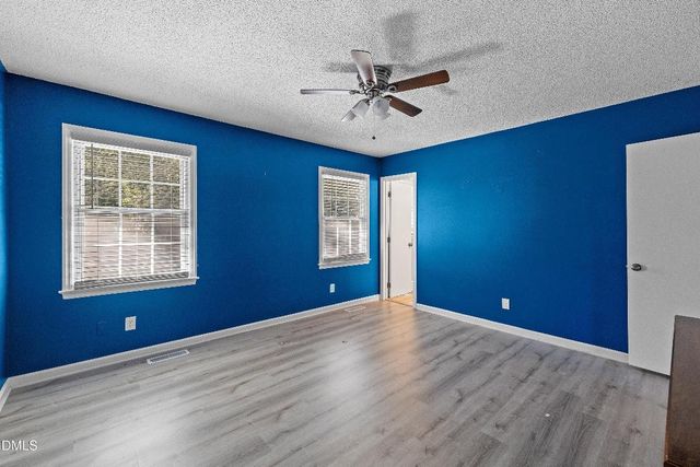 1000 Brookgreen Drive, Cary, NC 27511