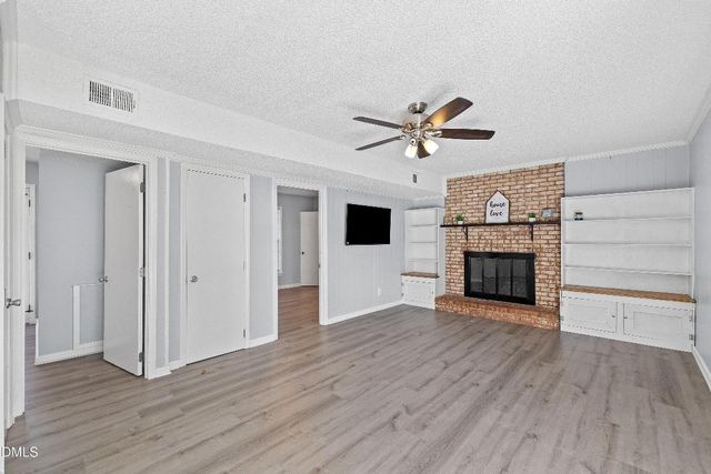 1000 Brookgreen Drive, Cary, NC 27511