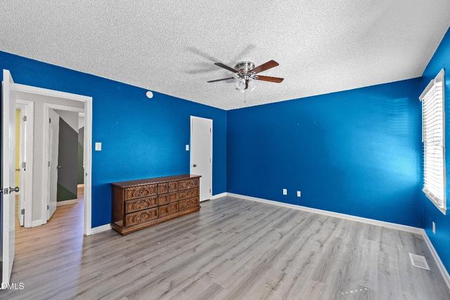 1000 Brookgreen Drive, Cary, NC 27511