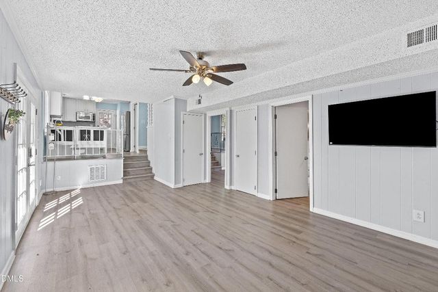 1000 Brookgreen Drive, Cary, NC 27511