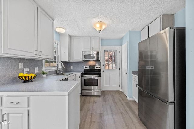 1000 Brookgreen Drive, Cary, NC 27511