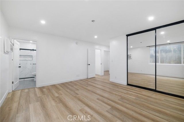 17000 Burbank Boulevard 201, Encino (los Angeles), CA 91316