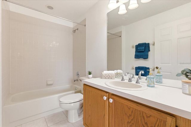 3305 SANTA MONICA DRIVE, Orlando, FL 32822