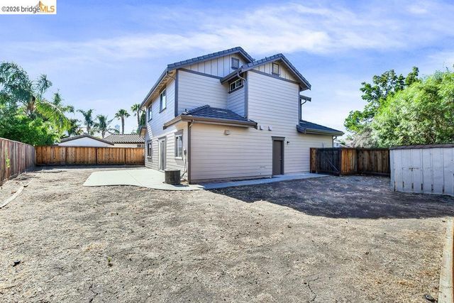 1786 Corte Vista St, Brentwood, CA 94513