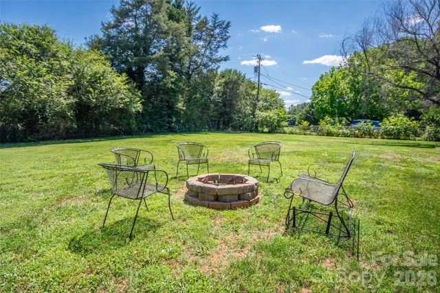 101 Mount Zion Drive, Statesville, NC 28625