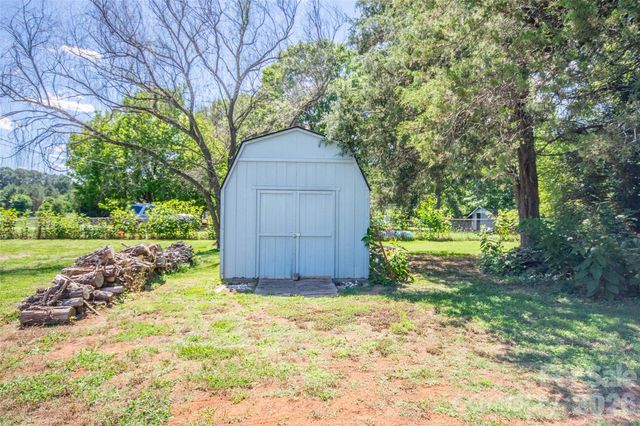 101 Mount Zion Drive, Statesville, NC 28625