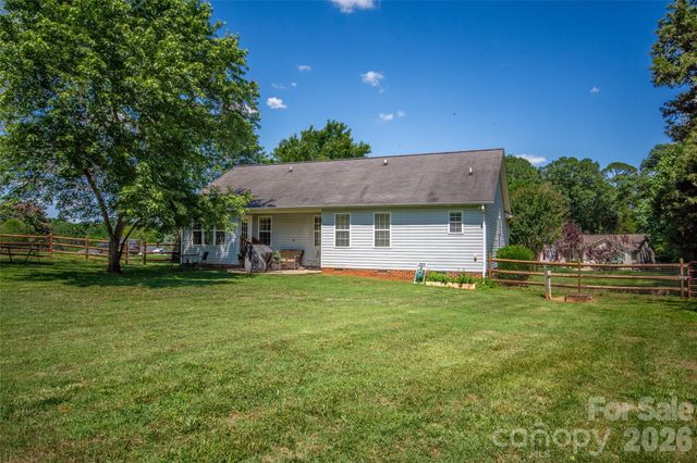 101 Mount Zion Drive, Statesville, NC 28625
