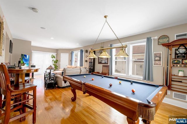 395 Wood Ridge Avenue, Wood Ridge, NJ 07075