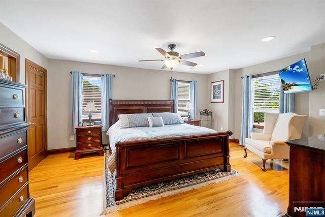 395 Wood Ridge Avenue, Wood Ridge, NJ 07075