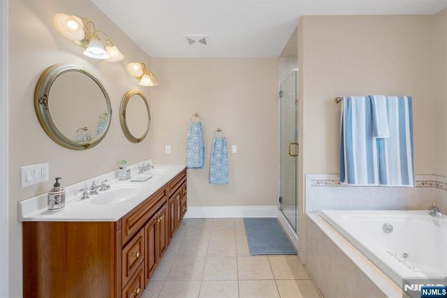 395 Wood Ridge Avenue, Wood Ridge, NJ 07075