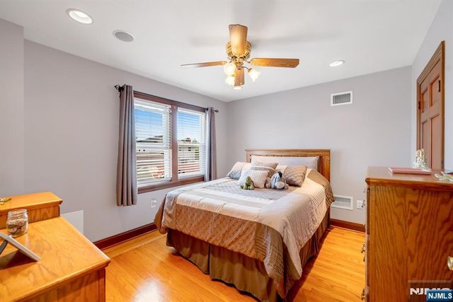 395 Wood Ridge Avenue, Wood Ridge, NJ 07075