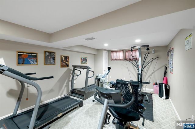 395 Wood Ridge Avenue, Wood Ridge, NJ 07075