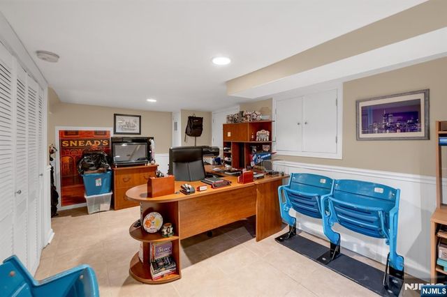 395 Wood Ridge Avenue, Wood Ridge, NJ 07075