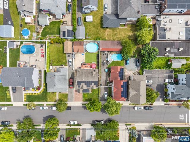 395 Wood Ridge Avenue, Wood Ridge, NJ 07075