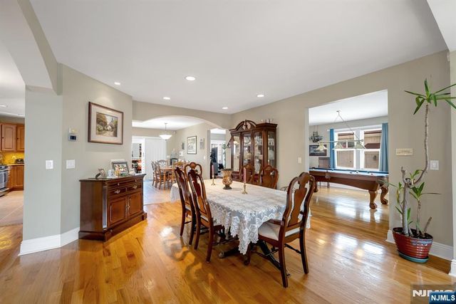 395 Wood Ridge Avenue, Wood Ridge, NJ 07075