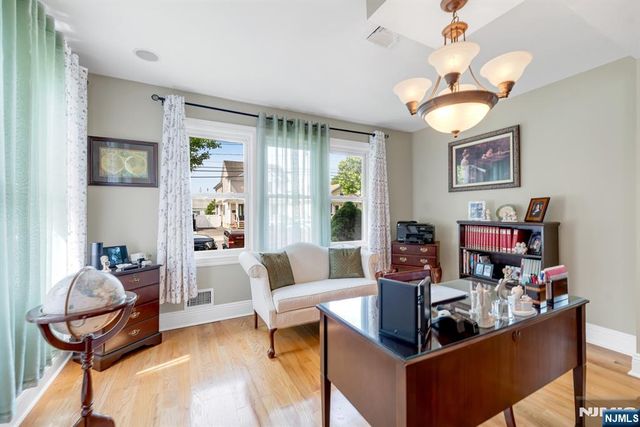395 Wood Ridge Avenue, Wood Ridge, NJ 07075