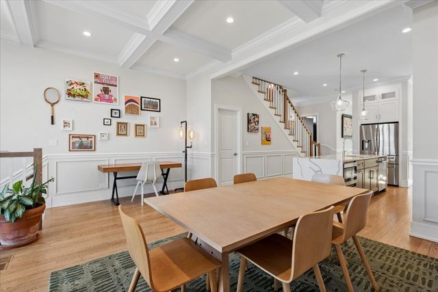 1700 N Harding Avenue, Chicago, IL 60647