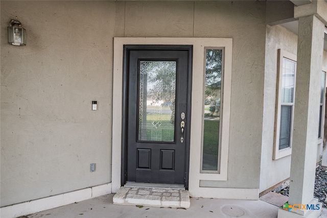 526 Blue Heron Lane, Mcqueeney, TX 78123