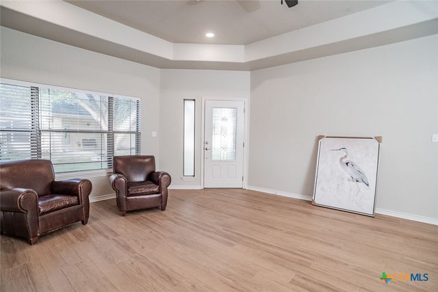 526 Blue Heron Lane, Mcqueeney, TX 78123